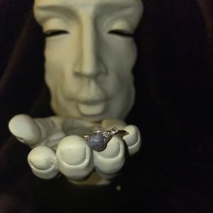 Minds eye ring